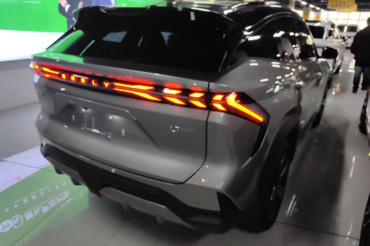 Used Geely Galaxy L7 2025 EM-i 115km Exploration+ Edition