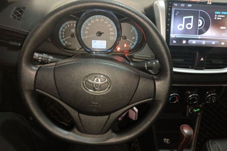 Used Toyota YARiS L 2016 Revised 1.5E CVT Charming Edition
