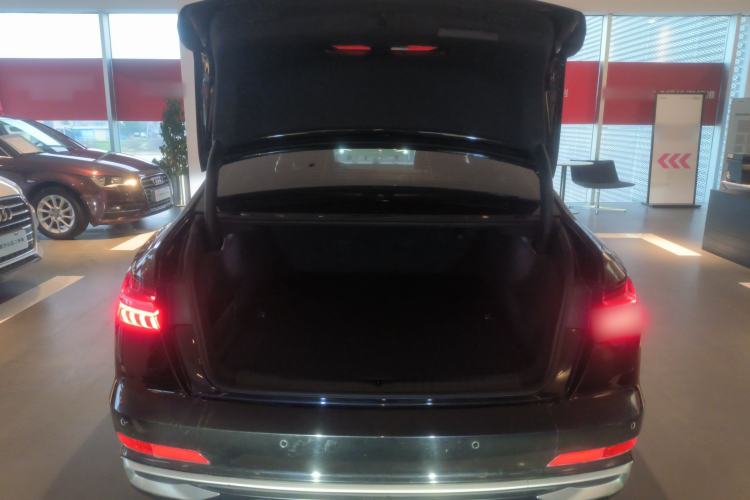 Used Audi A6L 2023 Revised 40 TFSI Luxury Dynamic Edition
