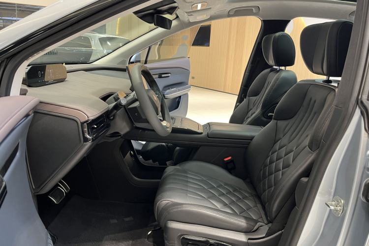 Used  HT 2024 825 Ultra-High Voltage LiDAR Edition
