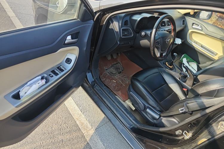 Used Haima Fumei 2015 1.6L Manual Prestige Model
