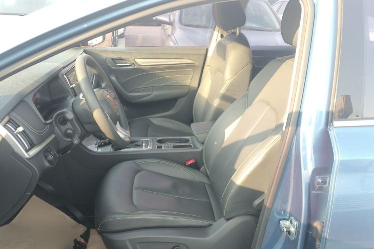 Used Roewe i6 2020 PLUS 1.6L CVT 4G Connected Glory Flagship Edition