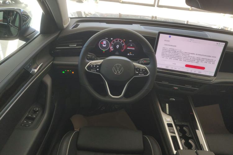 Used Volkswagen Magotan 2024 380TSI DSG Prestige Edition DaMai Package
