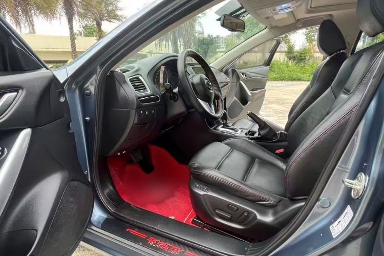 Used Mazda Atenza 2014 2.0L Blue Sky Luxury Edition
