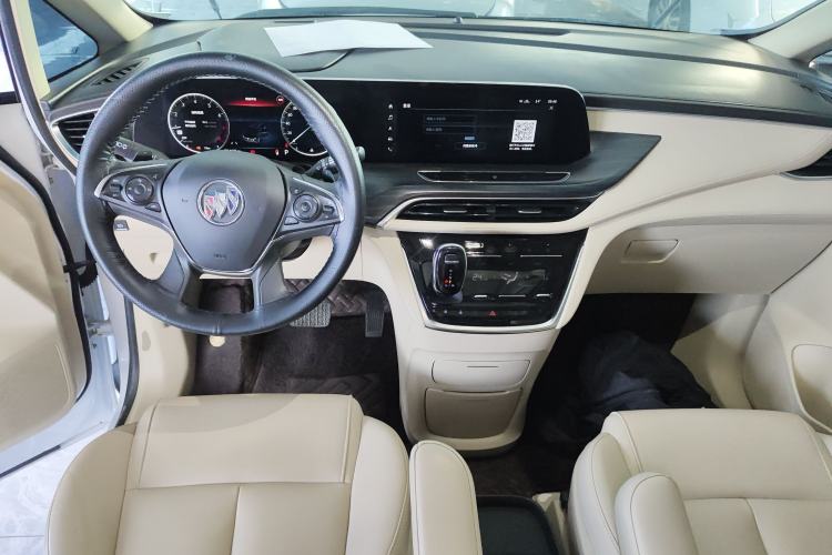 Used Buick GL8 2022 ES Landtrek 653T Luxury Edition
