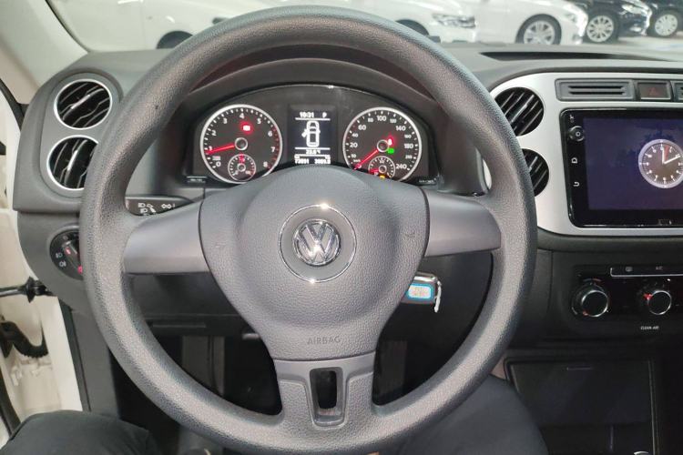 Used Volkswagen Tiguan 2017 300TSI Automatic Two-Wheel Drive Silk Road Luxury Edition
