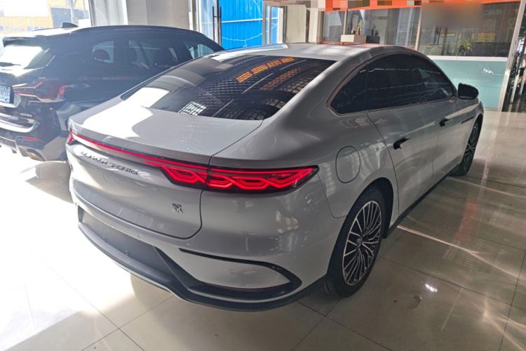 Used BYD Han 2024 EV Glory Edition 506KM Front-Wheel-Drive Premium Model