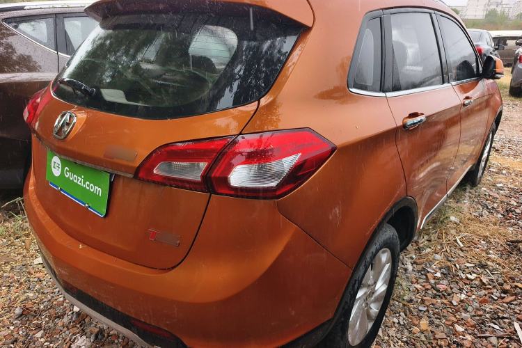 Used BAIC Weiwang S50 2016 1.5T Manual Joyful Luxury Edition
