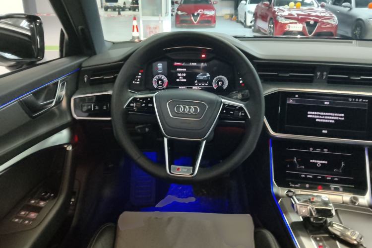 Used Audi A6L 2023 45 TFSI Prestige Dynamic Edition
