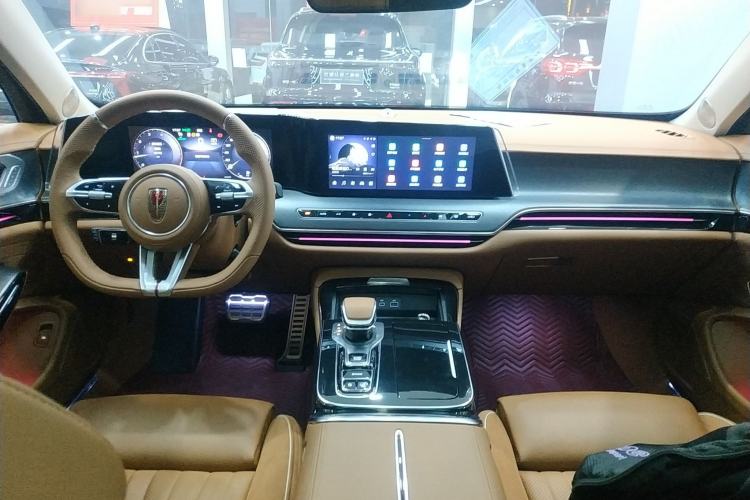 Used Hongqi H9 2024 2.0T Qixiang Private Style Edition
