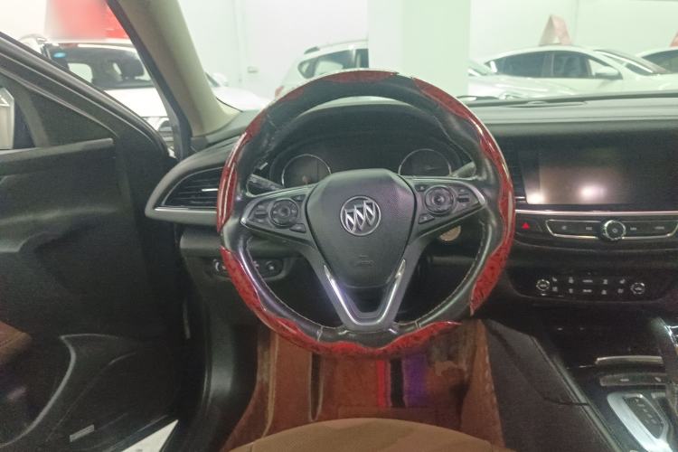 Used Buick Regal 2019 28T Luxury Edition China VI