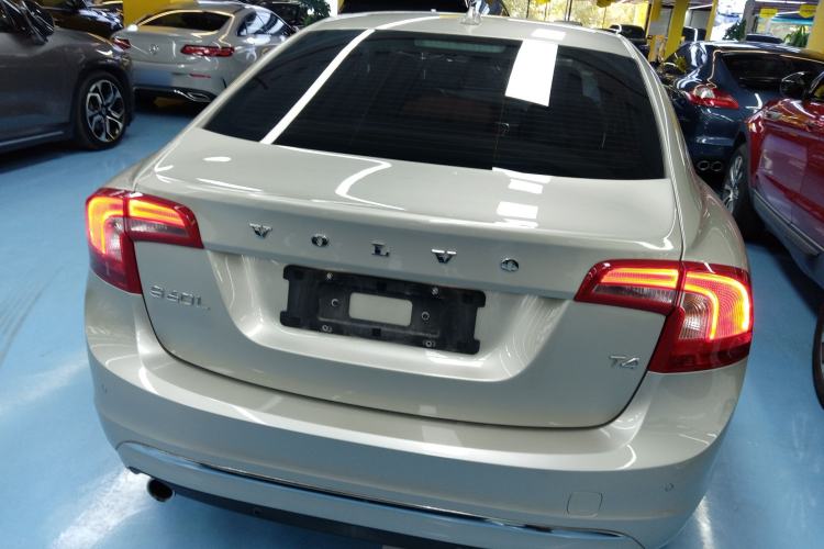 Used Volvo S60 2017 S60L T4 Smart Range Edition