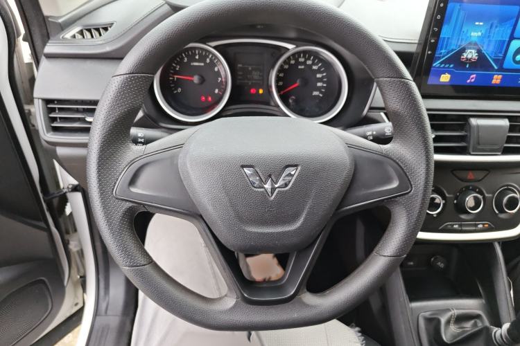 Used Wuling Hongguang S3 2019 1.5L Manual Standard Version China VI Standard
