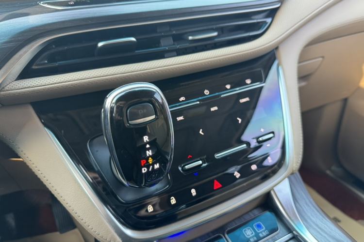 Used Buick GL8 2020 ES Land Cruiser 653T Luxury Edition
