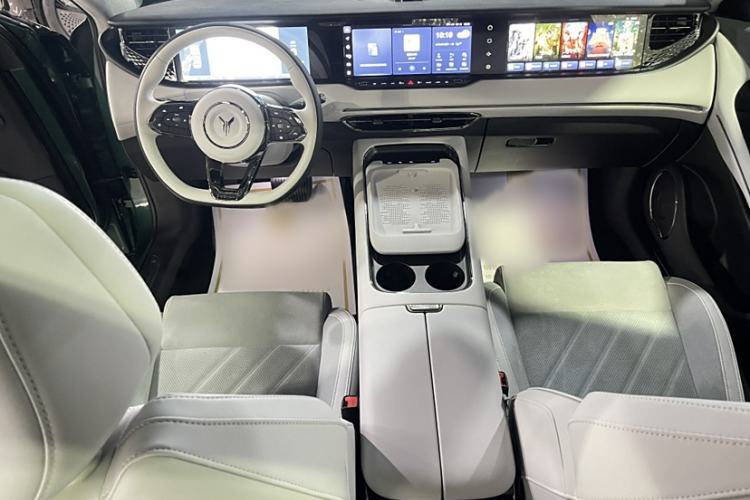 Used VOYAH FREE 2025 318 318 km Rear-Drive Touring Edition
