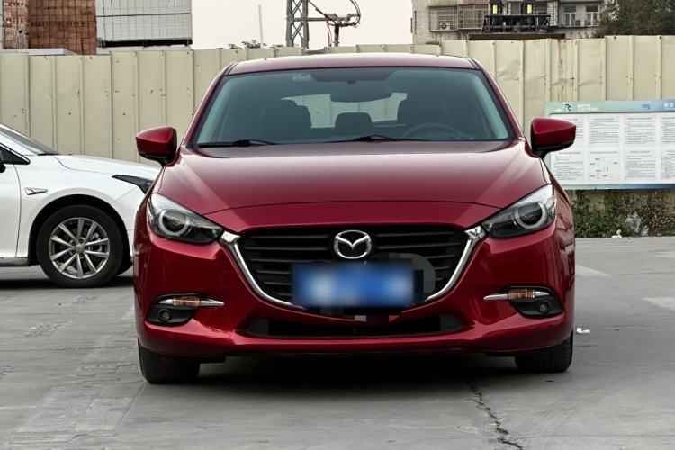 Used Mazda Mazda 3 Axela 2017 Hatchback 1.5L Automatic Luxury Model Emission Standard China V
