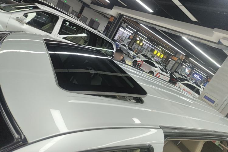 Used Buick GL8 2014 2.4L Executive Edition
