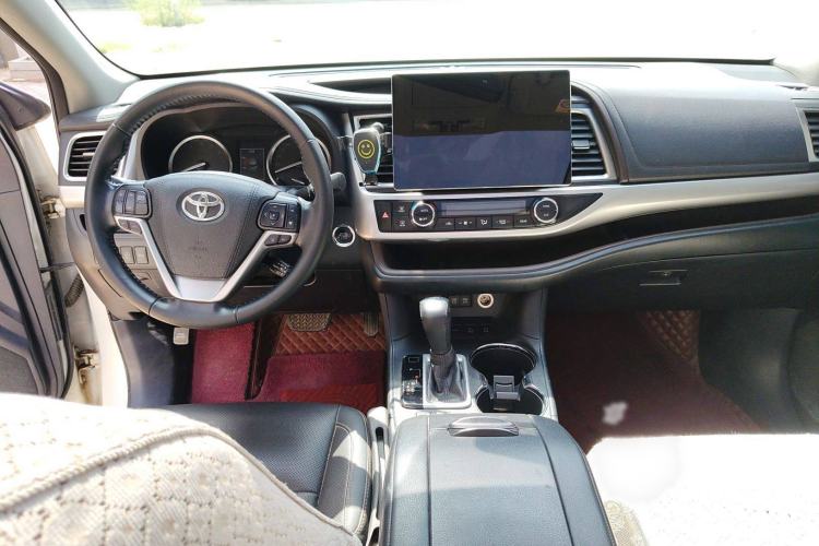 Used Toyota Highlander 2018 2.0T Four-Wheel Drive Luxury Edition 7 Seats China V Emission Standard