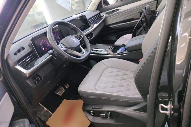 Used Volkswagen Talagon 2024 380TSI All-Wheel Drive R-Line Cruise Edition
