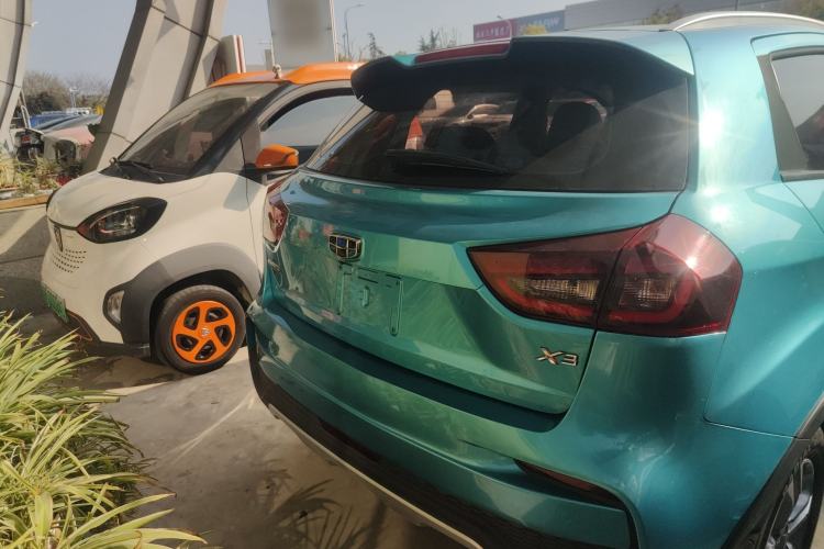 Used Geely Auto Vision X3 2020 1.5L Manual Elite Edition
