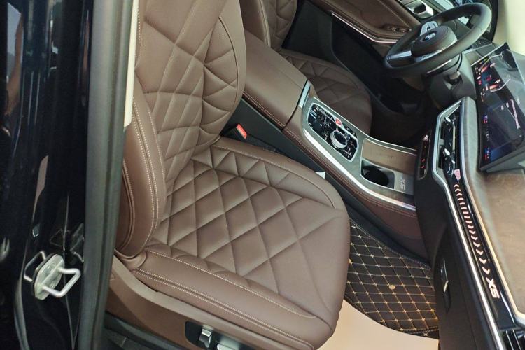 Used BMW X5 2023 xDrive 30Li Luxury M Sport Night Edition Package