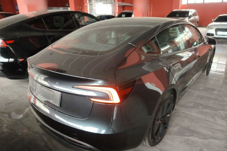 Used Tesla Model 3 2023 Rear-Wheel-Drive Version
