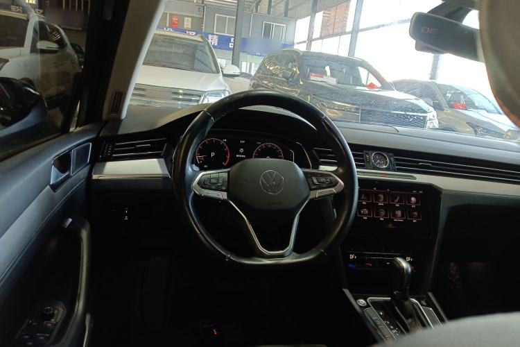 Used Volkswagen Magotan 2021 330TSI DSG 30th Anniversary Edition