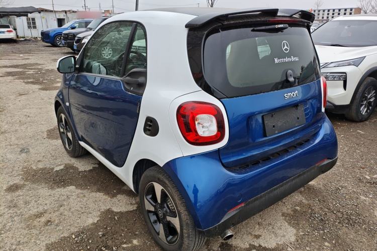 Used  fortwo 2018 1.0L 52kW Hardtop Passion Edition China V Standard
