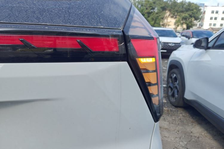 Used Geely Auto FX11 2023 1.5TD DCT Prestige Edition