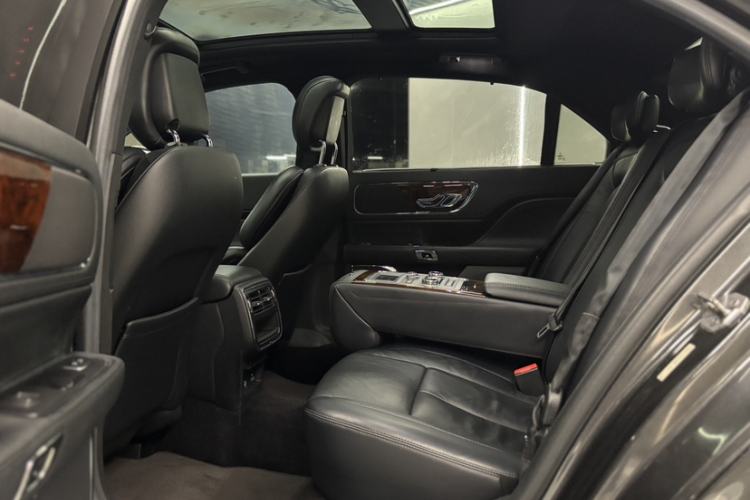 Used Lincoln Continental 2017 2.0T Two-Wheel-Drive Luxury Edition
