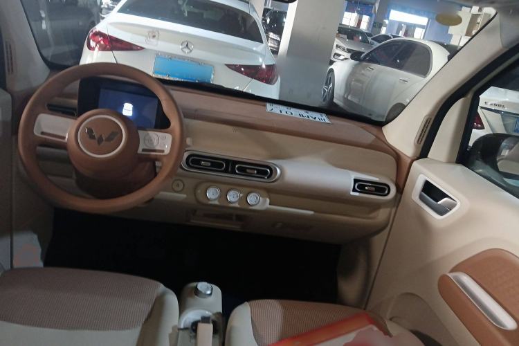 Used Wuling Hongguang MINIEV 2024 3rd Generation 215km Youth Edition
