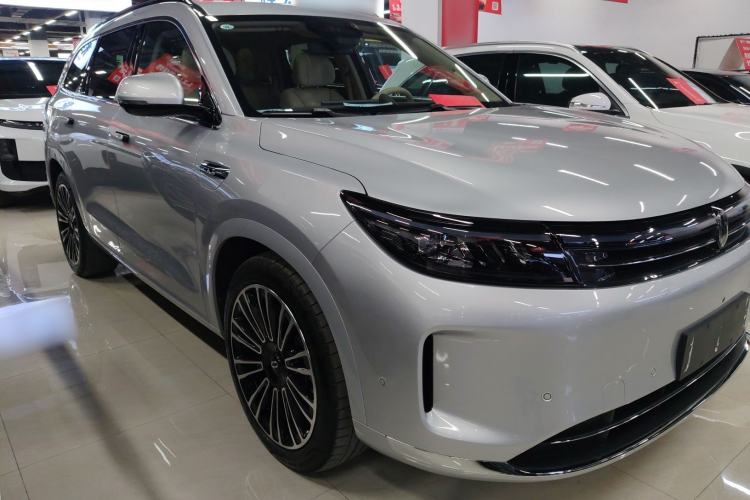 Used Hima AITO M7 2024 1.5T Intelligent Driving Rear-Drive Pro Version 6 Seats
