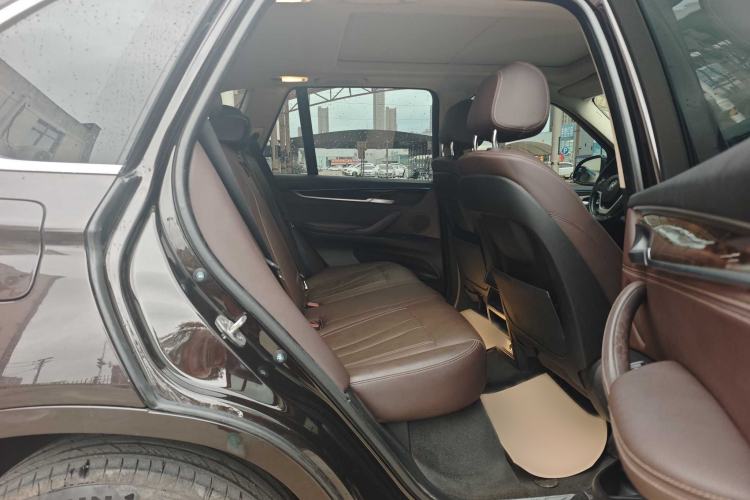 Used BMW X5 2018 xDrive28i
