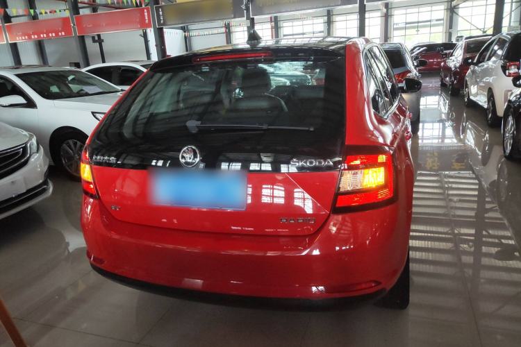 Used Skoda Rapid Spaceback 2016 Revised 1.6L Automatic Smart Drive Version
