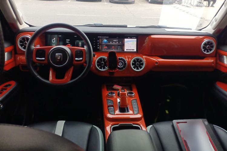 Used Tank 300 2021 City Edition 2.0T—Truly Stylish