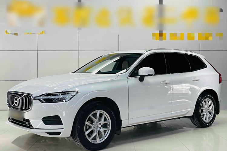 Used Volvo XC60 2019 T5 4x4 Smart Edition China V Standard
