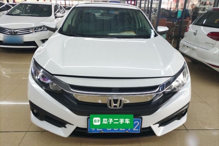 Used Honda Civic 2016 220TURBO CVT Luxury Edition
