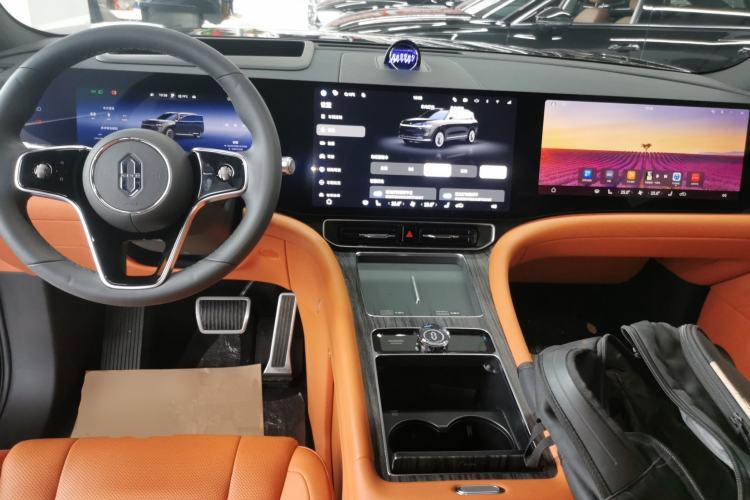 Used Hima AITO M9 2024 Range-Extended Ultra Version 42 kWh 6-Seater Model
