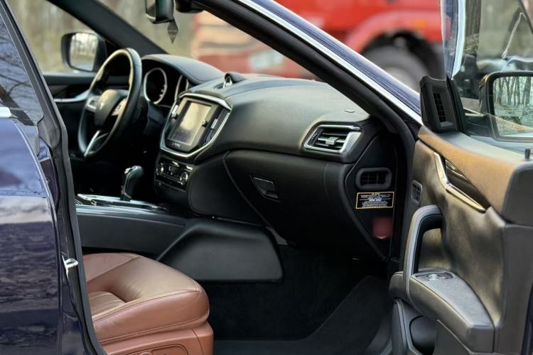 Used Maserati Ghibli 2014 3.0T Standard Edition