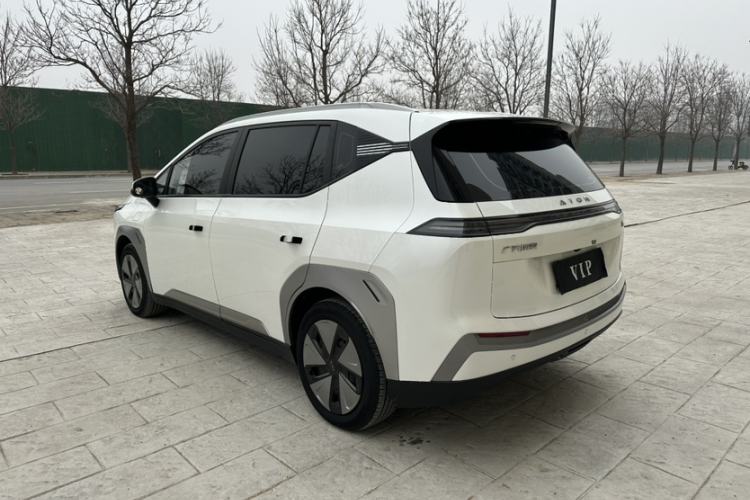 Used AION Y 2024 Younger
