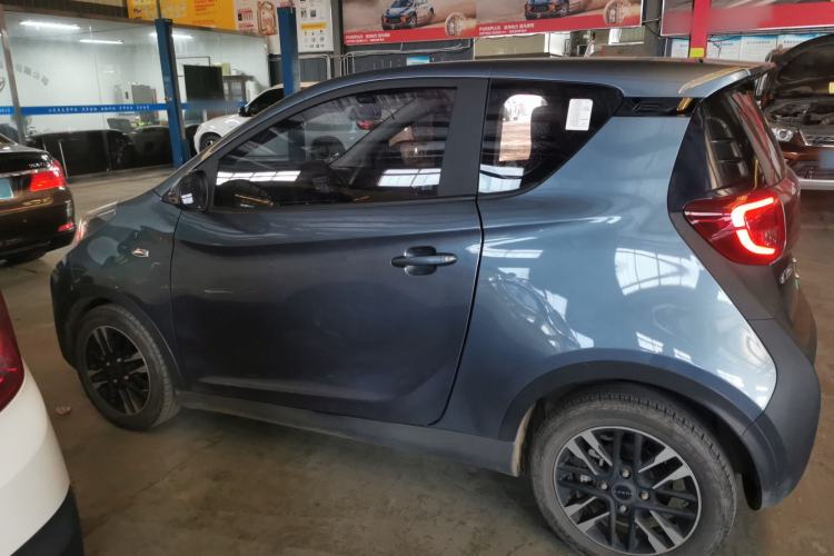 Used Chery Little Ant 2022 Sweet Pink Edition Half-Sugar Version Lithium Iron Phosphate 29.2 kWh 30 kW 301 km
