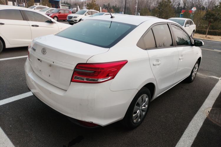 Used Toyota YARiS L 2017 1.5E CVT Dynamic Edition