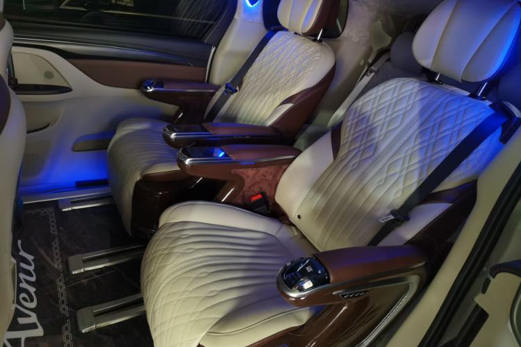 Used Buick GL8 2022 ES Landtrek 653T Comfort Edition