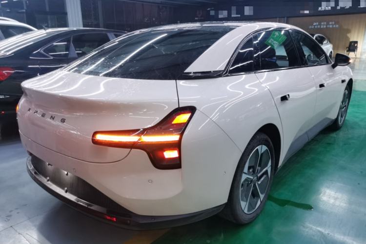 Used XPeng MONA M03 2024 620 with Ultra-Long Range