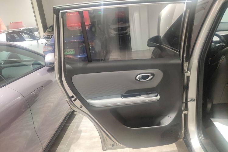 Used AION Y 2022 70 Intelligent Edition Lithium Iron Phosphate
