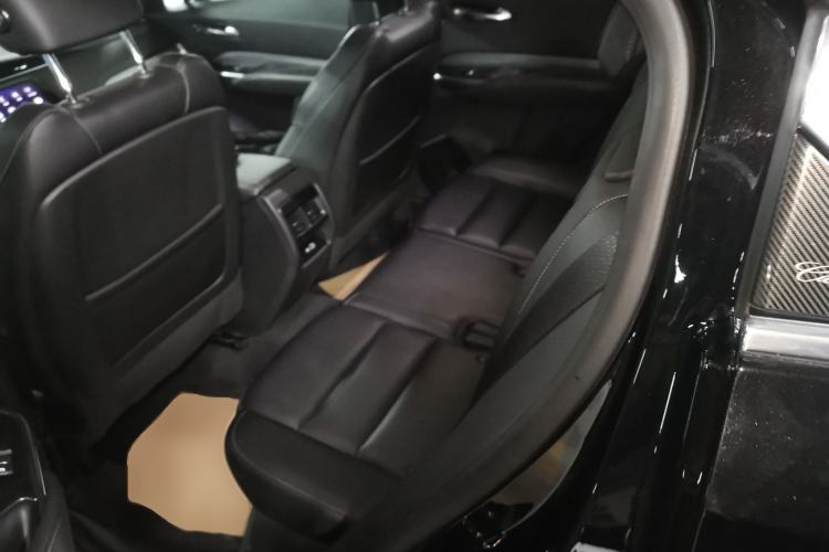 Used Cadillac XT4 2020 28T Two-Wheel-Drive Leading Version
