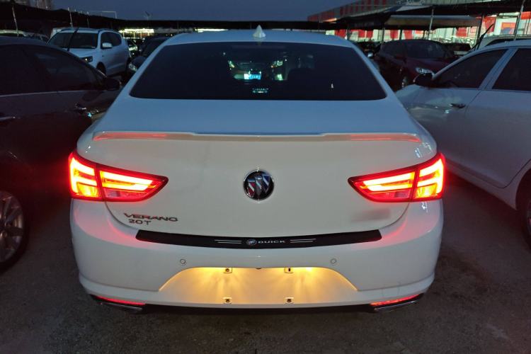 Used Buick Verano 2018 Sedan 20T Dual-Clutch Elite Model
