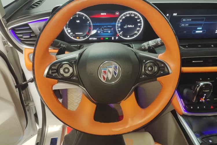 Used Buick GL8 2022 ES Landtrek 653T Comfort Edition