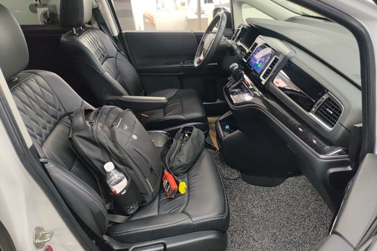 Used Honda Elysion 2019 2.0L Hybrid Luxury Edition