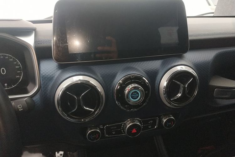 Used BAIC Off-Road BJ40 2019 PLUS 2.3T Automatic Four-Wheel Drive Premium Edition China VI